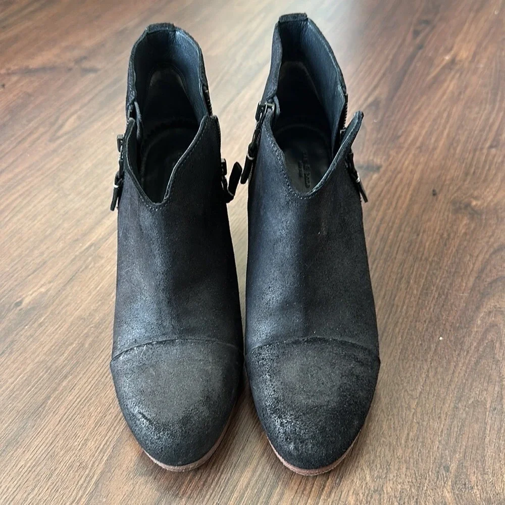 rag & bone Margot leather bootie black metal zip and brown heel.